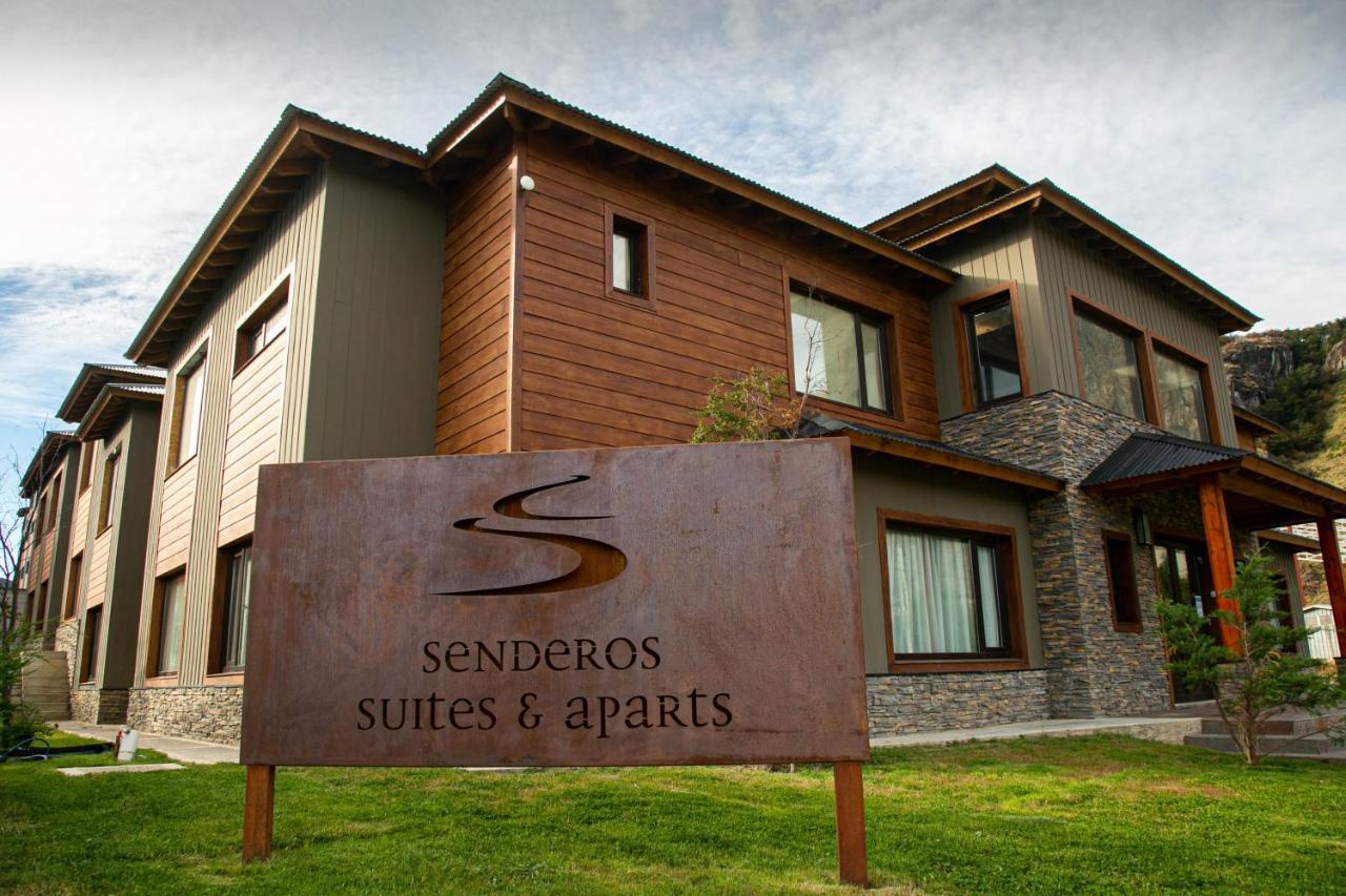 Senderos Aparts & Suites El Chalten Kültér fotó
