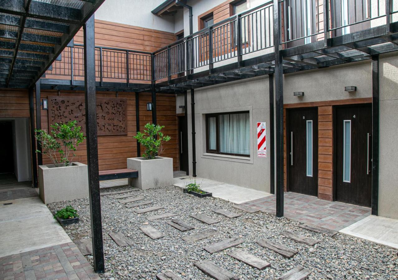 Senderos Aparts & Suites El Chalten Kültér fotó