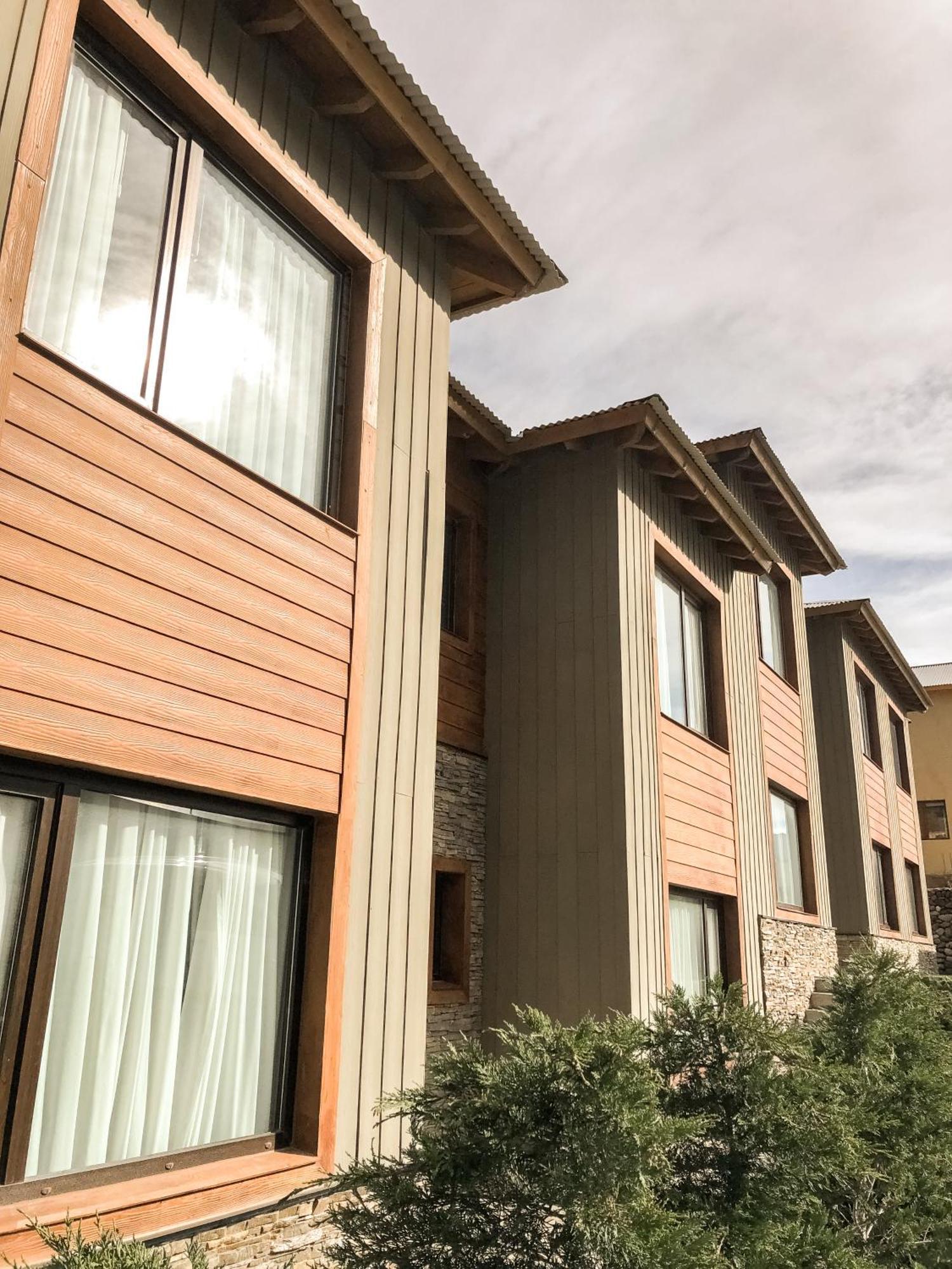 Senderos Aparts & Suites El Chalten Kültér fotó